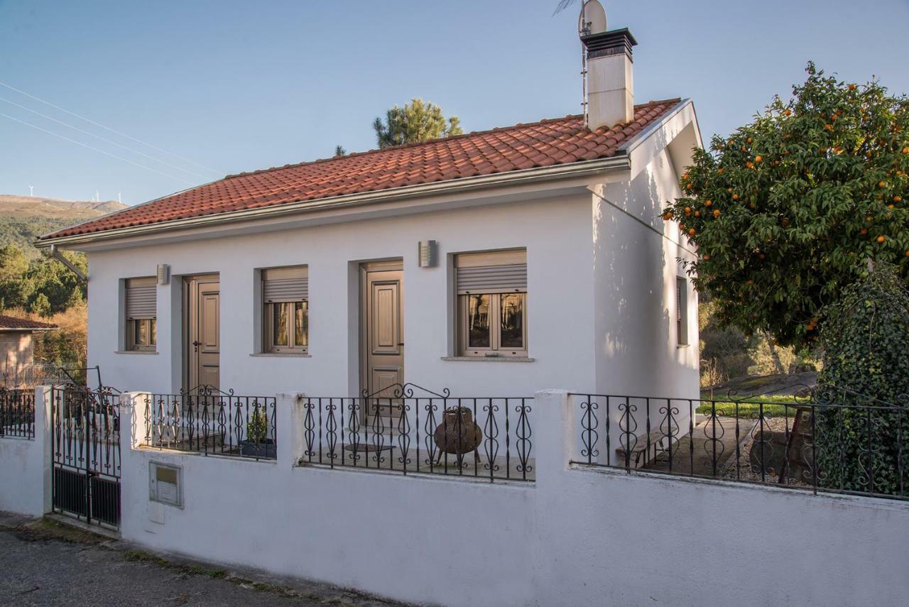 Casa Do Penedo Βίλα Tangil Εξωτερικό φωτογραφία